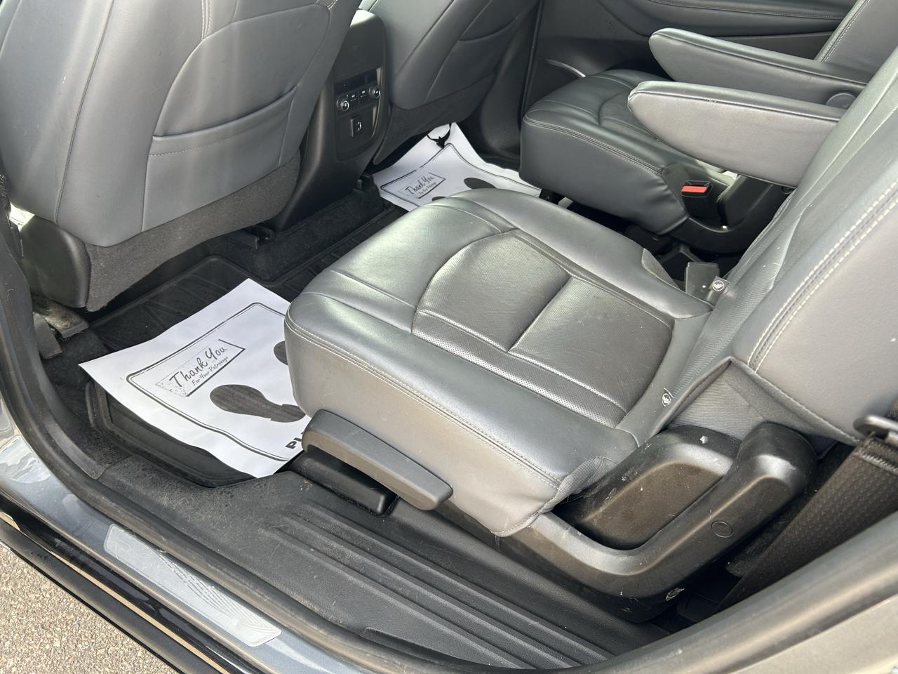 Buick Enclave FWD 4dr Essence 2018