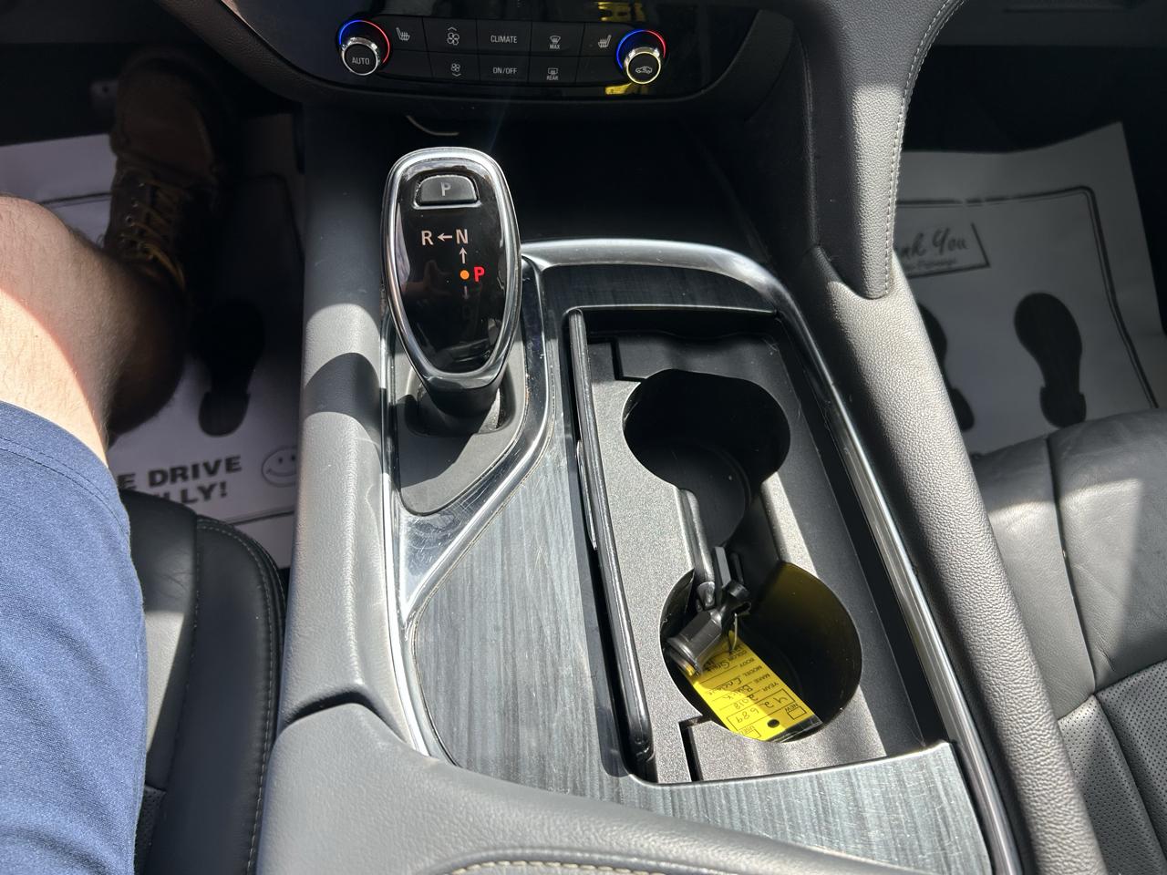 Buick Enclave FWD 4dr Essence 2018