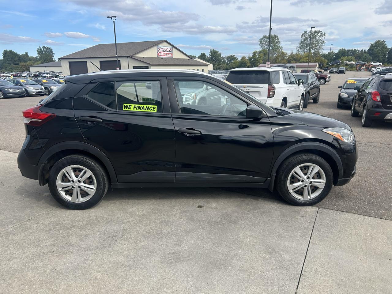 Nissan Kicks S FWD 2019