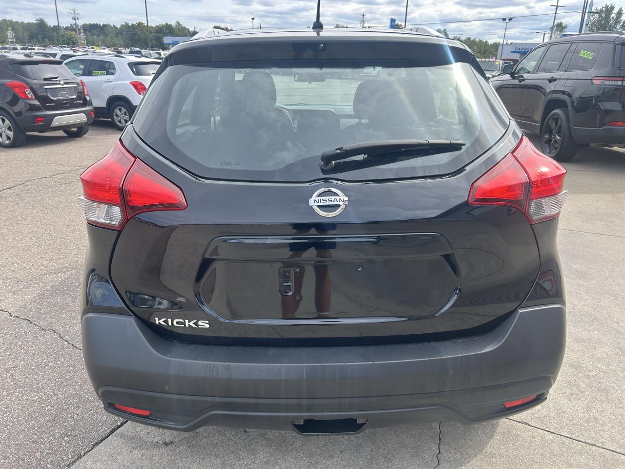 Nissan Kicks S FWD 2019