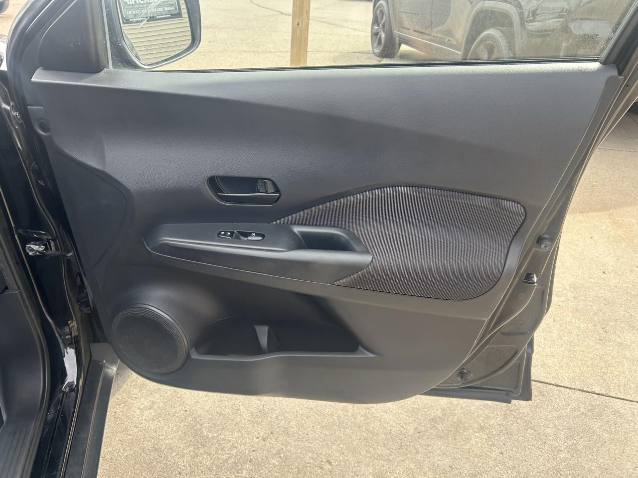 Nissan Kicks S FWD 2019