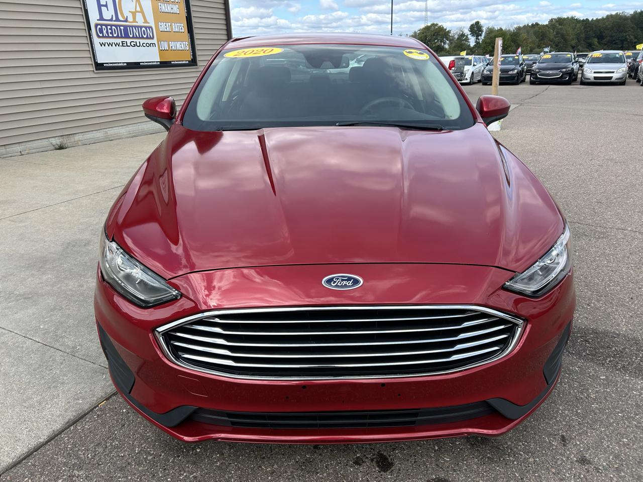 Ford Fusion SE FWD 2020