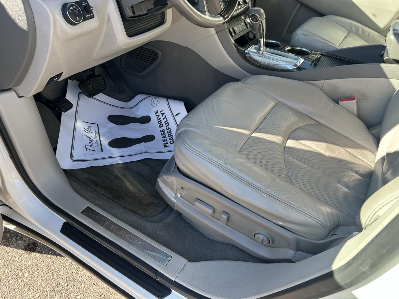 Buick Enclave FWD 4dr Leather 2014