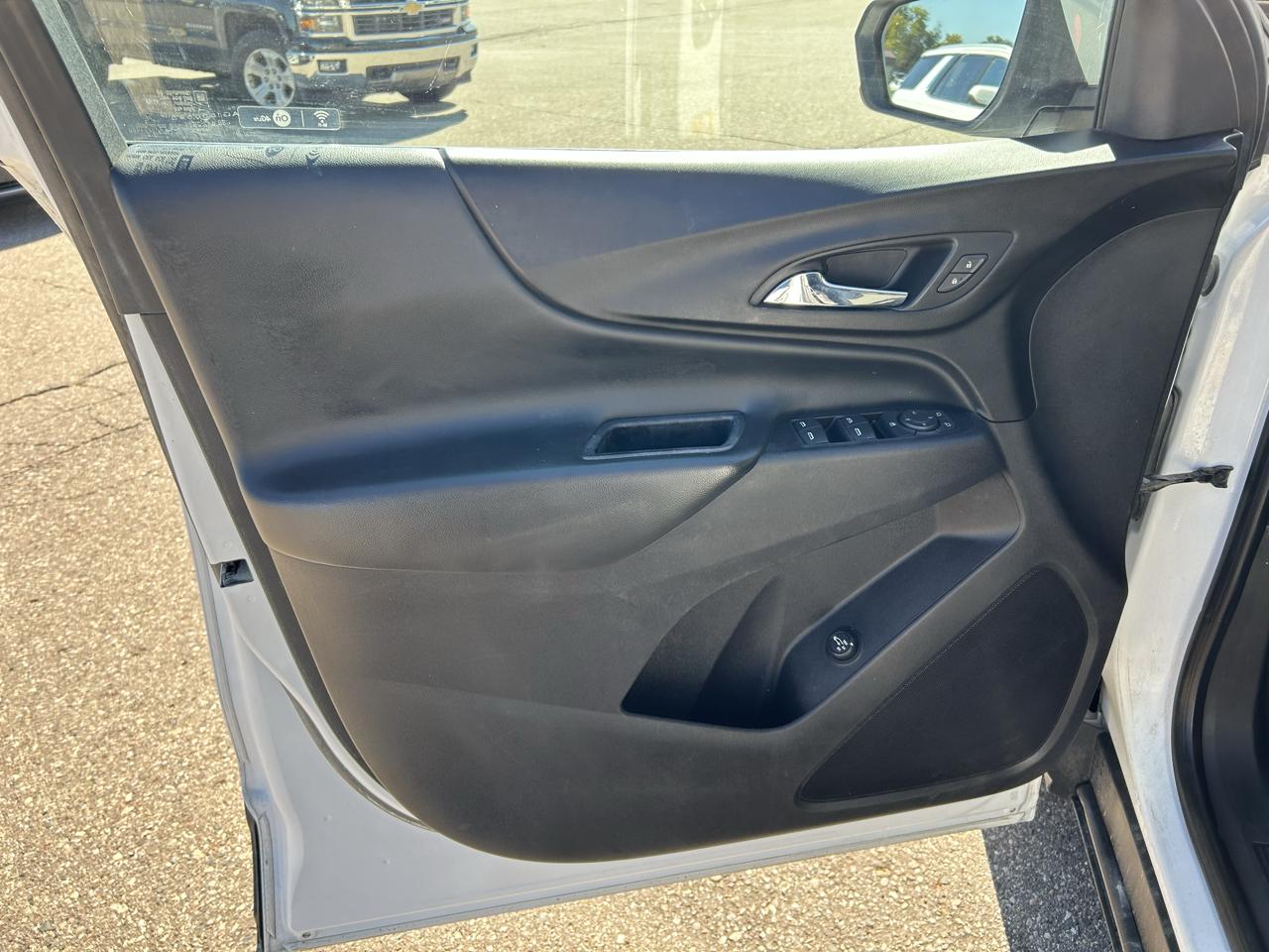 Chevrolet Equinox FWD 4dr LT w/1LT 2018
