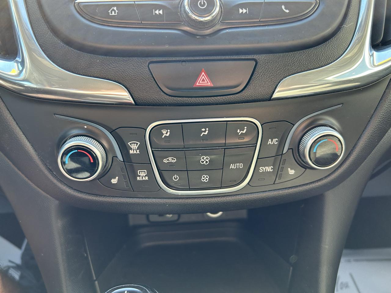 Chevrolet Equinox FWD 4dr LT w/1LT 2018