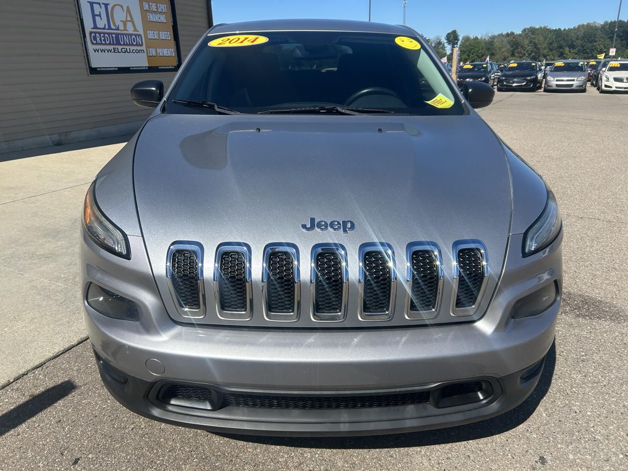 Jeep Cherokee FWD 4dr Sport 2014