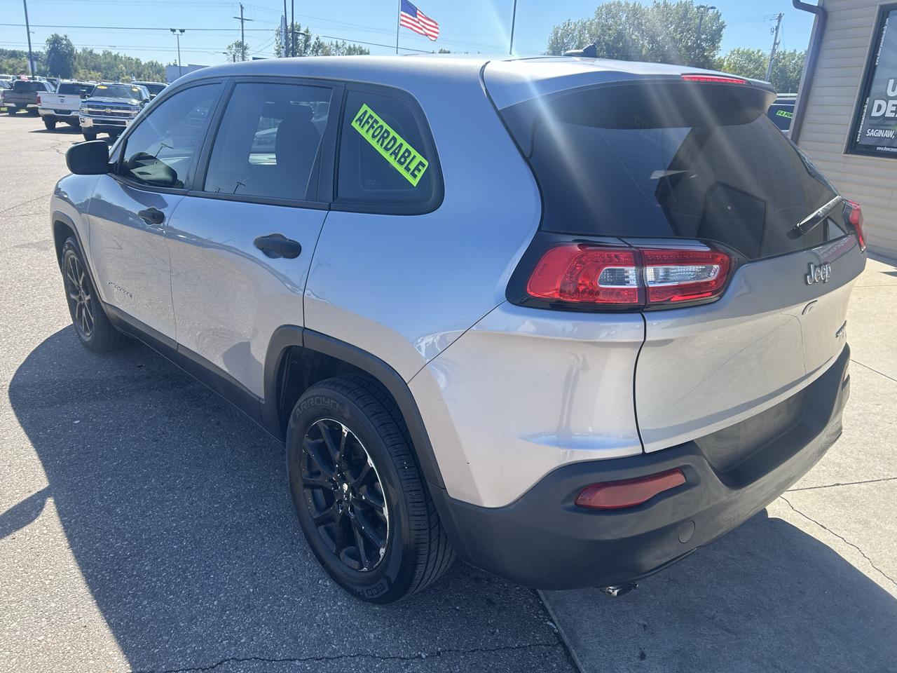 Jeep Cherokee FWD 4dr Sport 2014