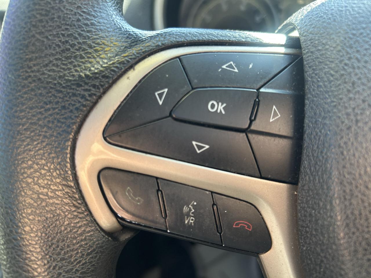 Jeep Cherokee FWD 4dr Sport 2014
