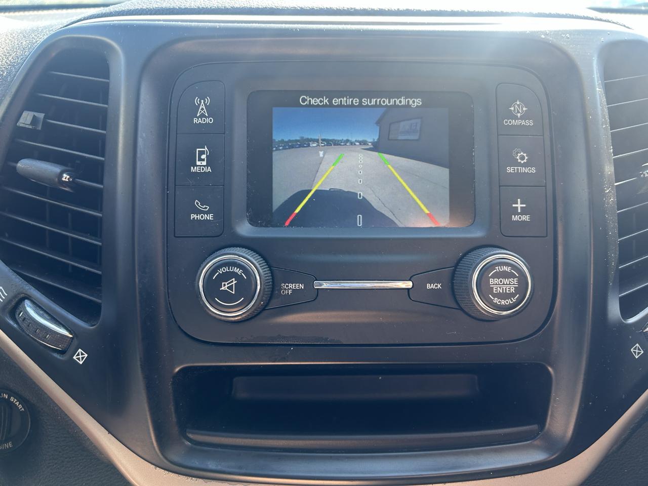 Jeep Cherokee FWD 4dr Sport 2014