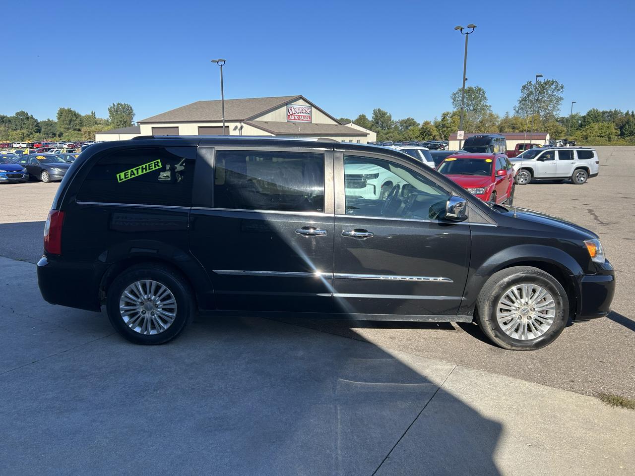 Chrysler Town & Country 4dr Wgn Limited Platinum 2015