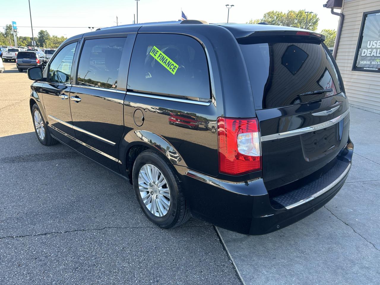 Chrysler Town & Country 4dr Wgn Limited Platinum 2015