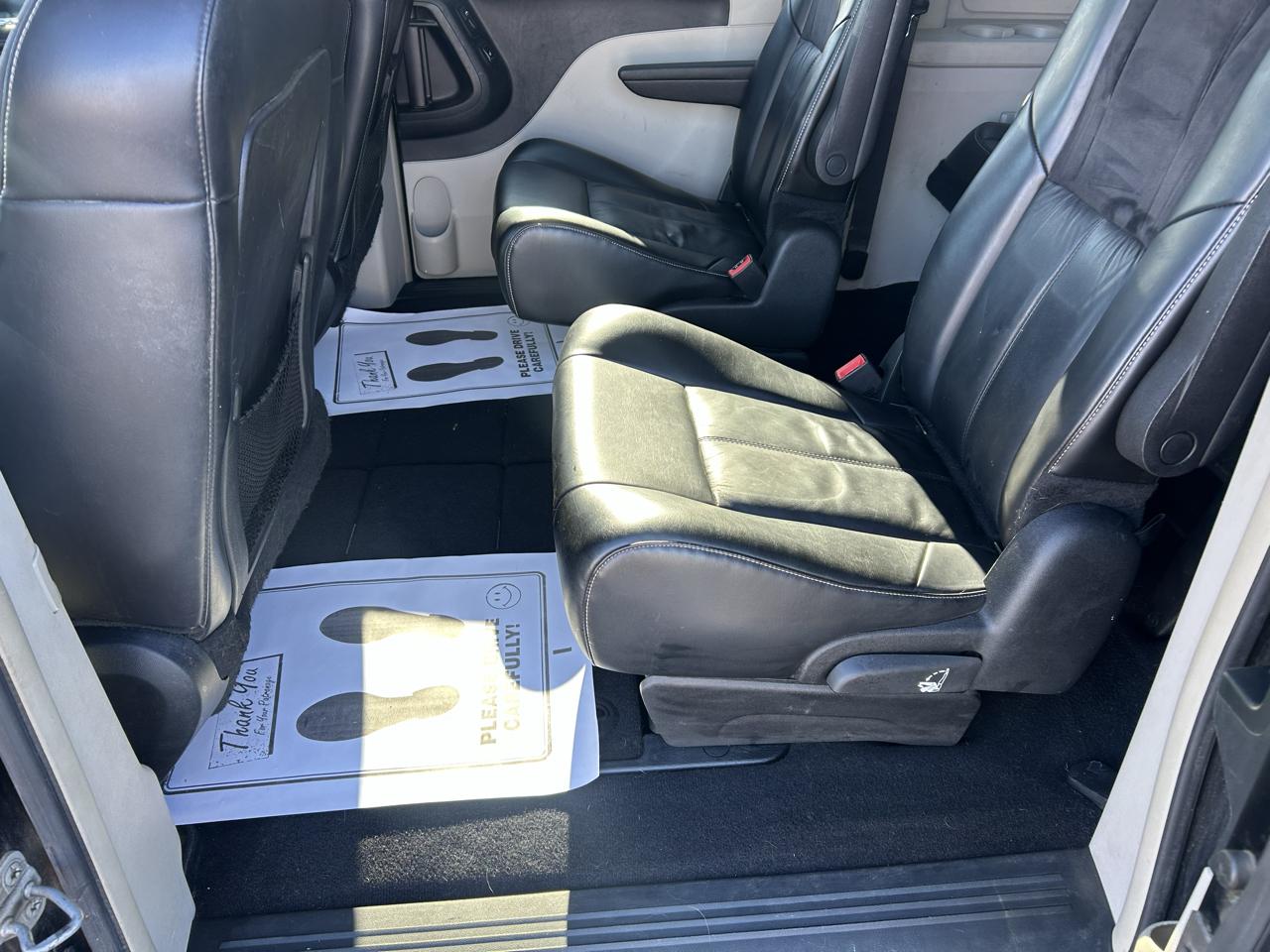 Chrysler Town & Country 4dr Wgn Limited Platinum 2015