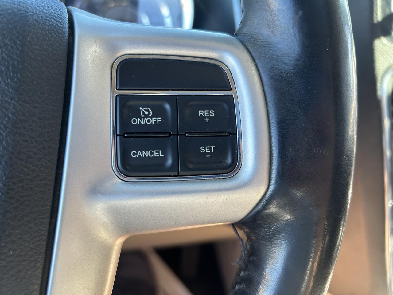 Chrysler Town & Country 4dr Wgn Limited Platinum 2015