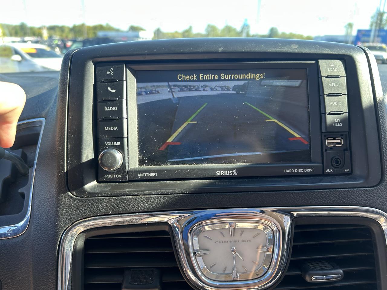 Chrysler Town & Country 4dr Wgn Limited Platinum 2015