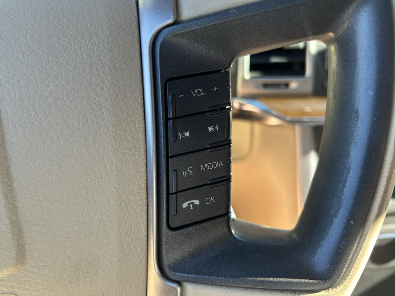 Lincoln MKZ 4dr Sdn AWD 2011