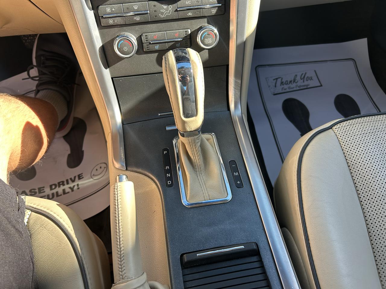 Lincoln MKZ 4dr Sdn AWD 2011