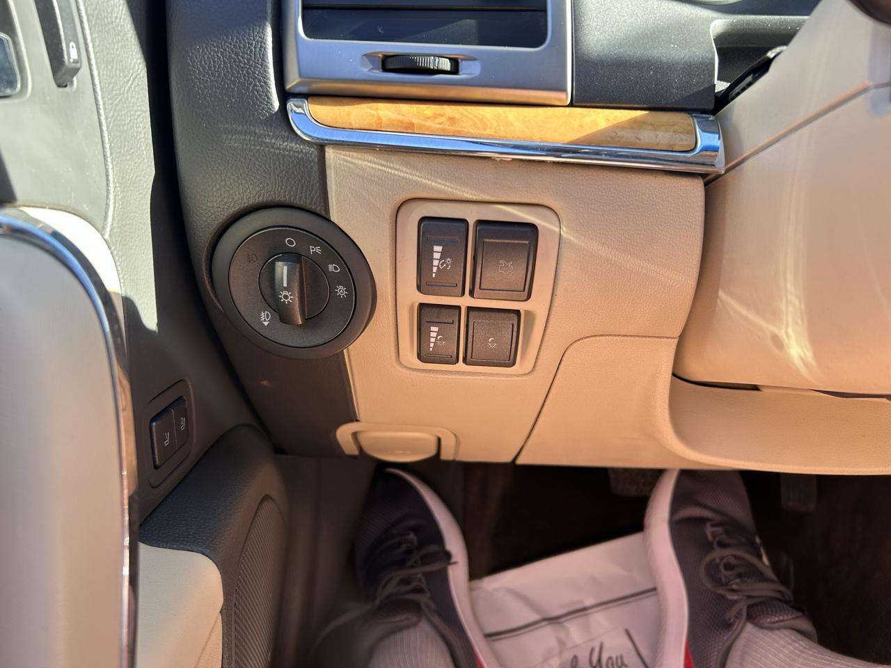 Lincoln MKZ 4dr Sdn AWD 2011
