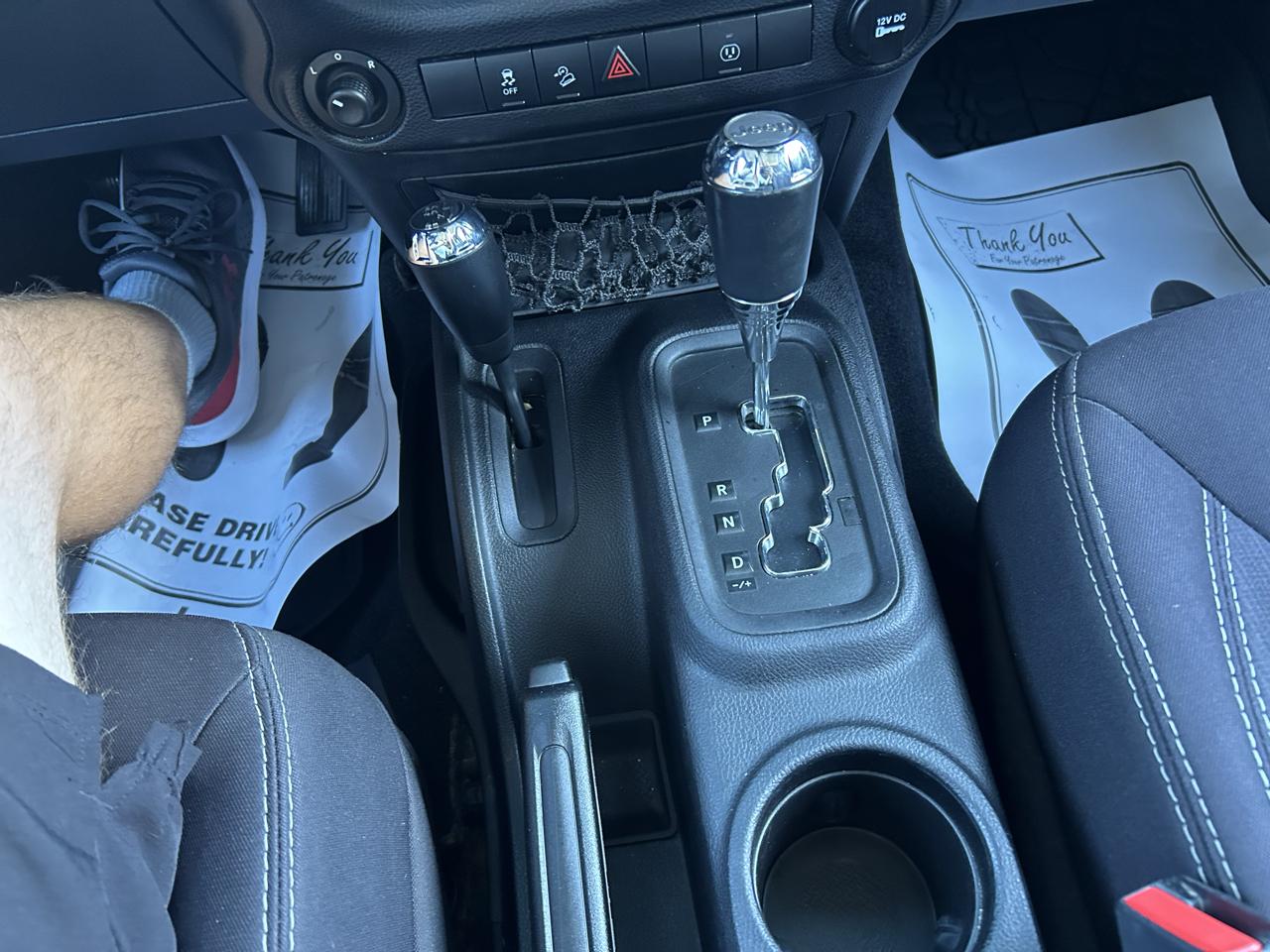 Jeep Wrangler Unlimited 4WD 4dr Sahara 2014