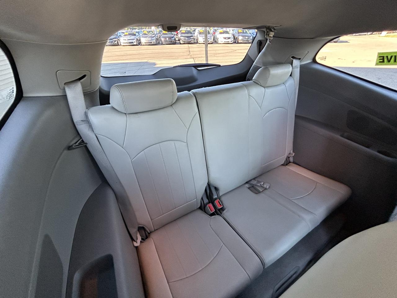Chevrolet Traverse AWD 4dr LTZ 2013
