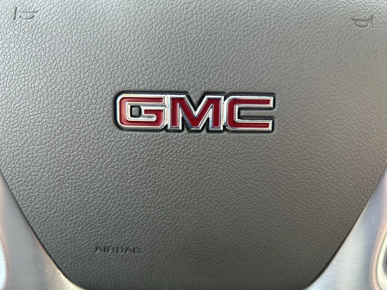 GMC Acadia AWD 4dr SLT w/SLT-1 2015
