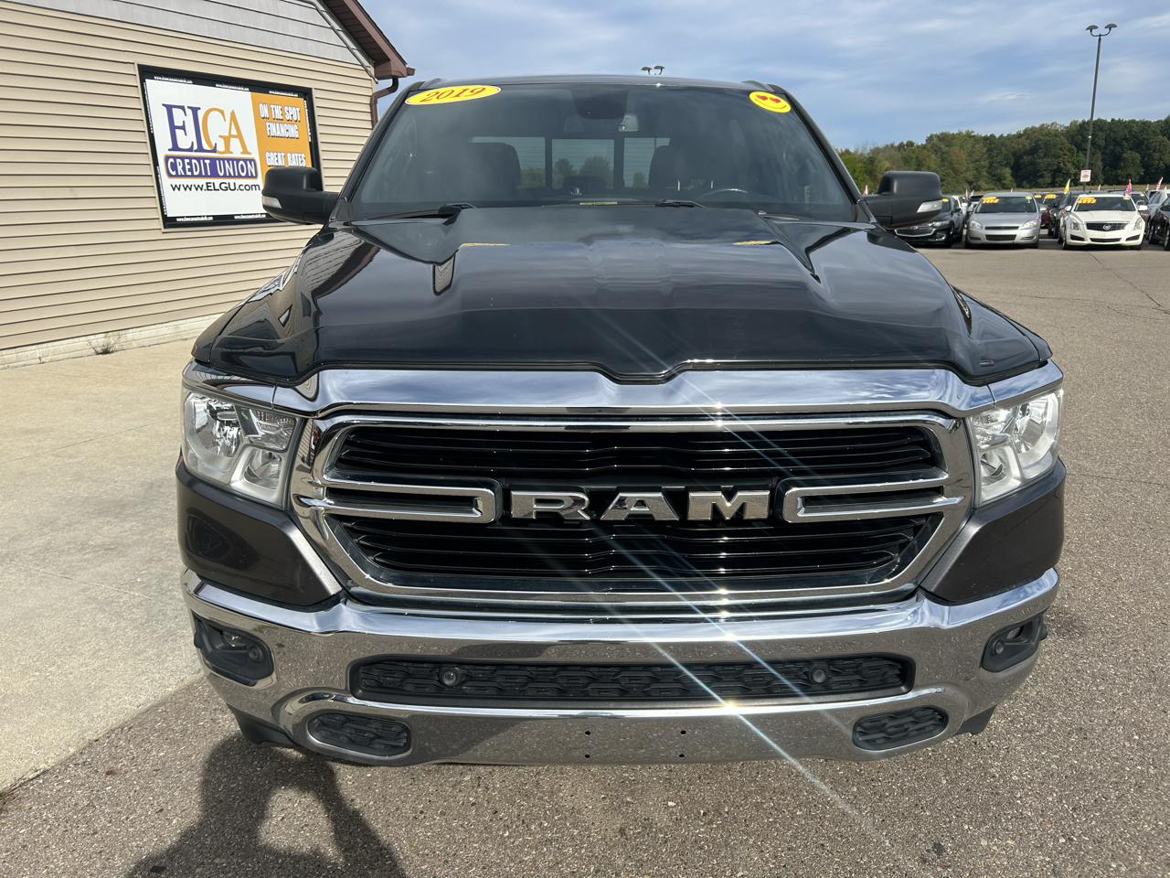 RAM 1500 Big Horn/Lone Star 4x4 Crew Cab 5'7" Box 2019