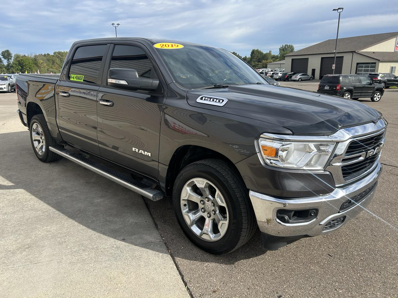 RAM 1500 Big Horn/Lone Star 4x4 Crew Cab 5'7" Box 2019