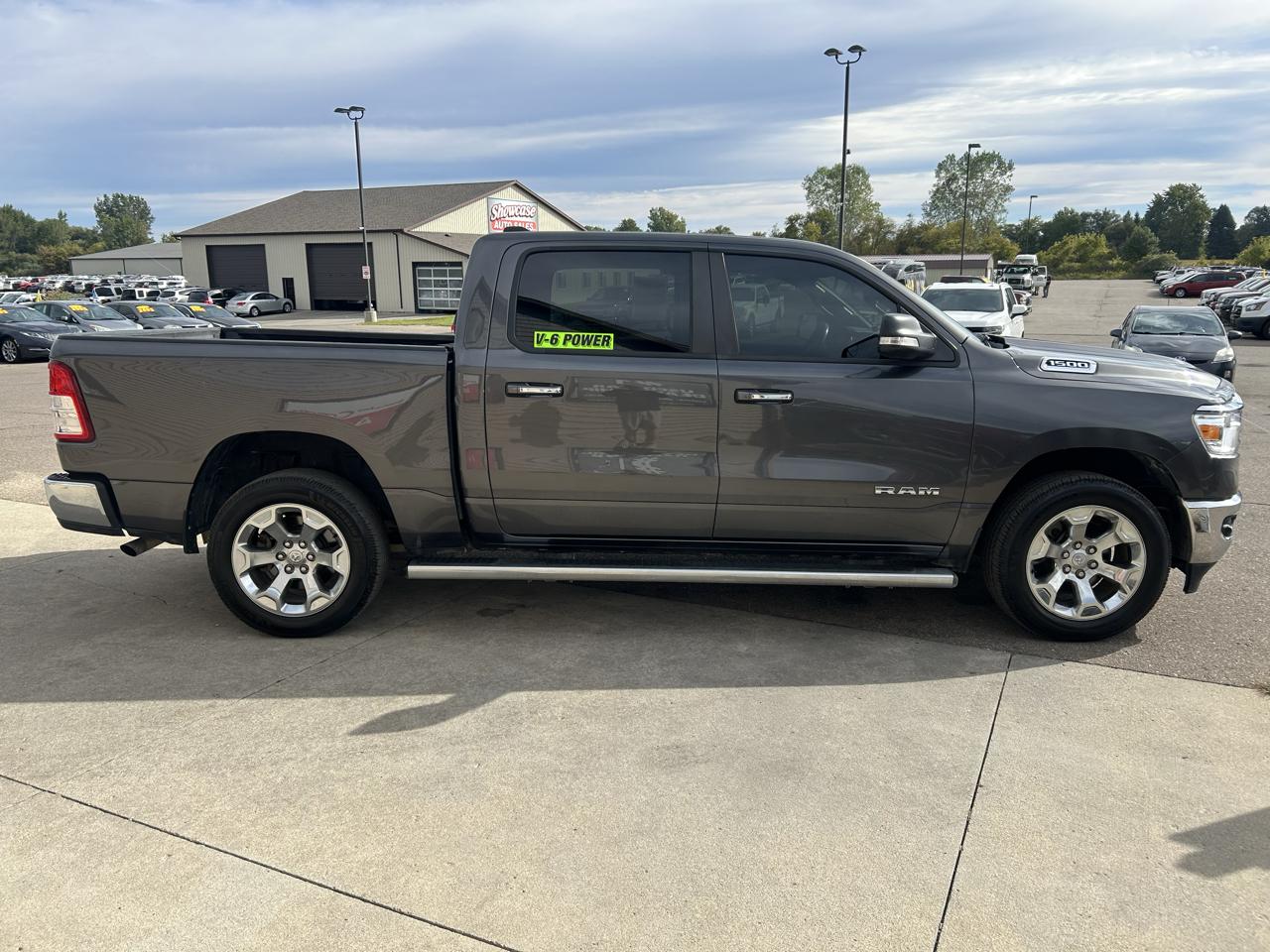 RAM 1500 Big Horn/Lone Star 4x4 Crew Cab 5'7" Box 2019