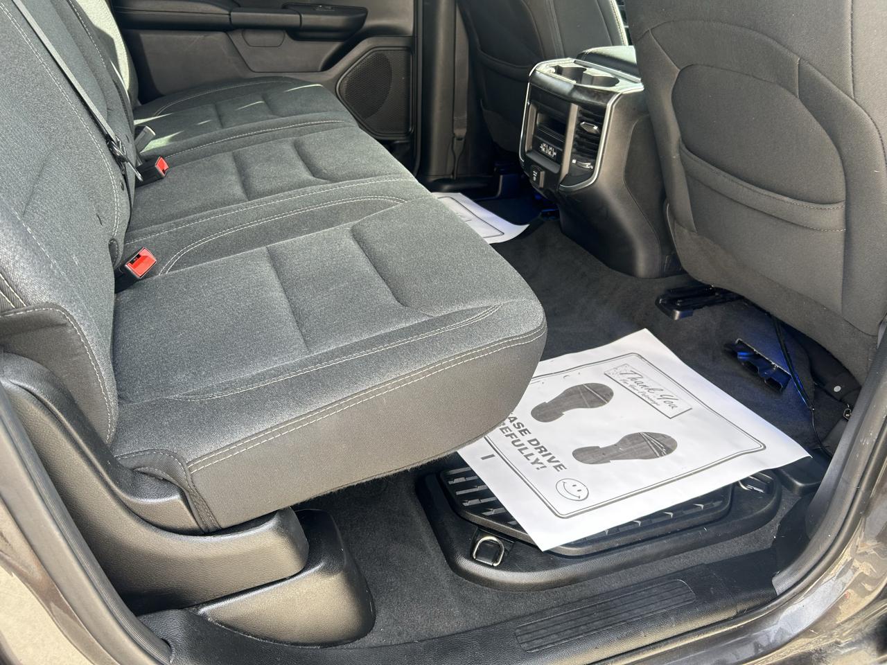 RAM 1500 Big Horn/Lone Star 4x4 Crew Cab 5'7" Box 2019