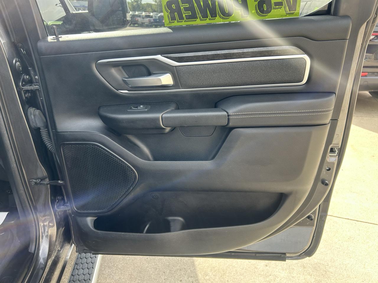 RAM 1500 Big Horn/Lone Star 4x4 Crew Cab 5'7" Box 2019