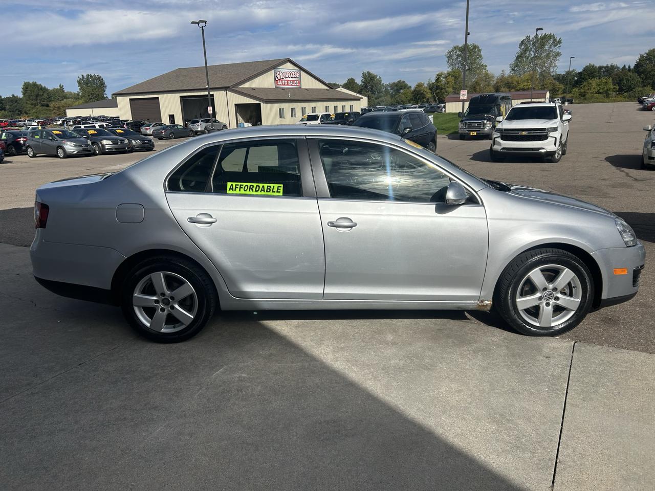 Volkswagen Jetta Sedan 4dr Auto SEL 2009
