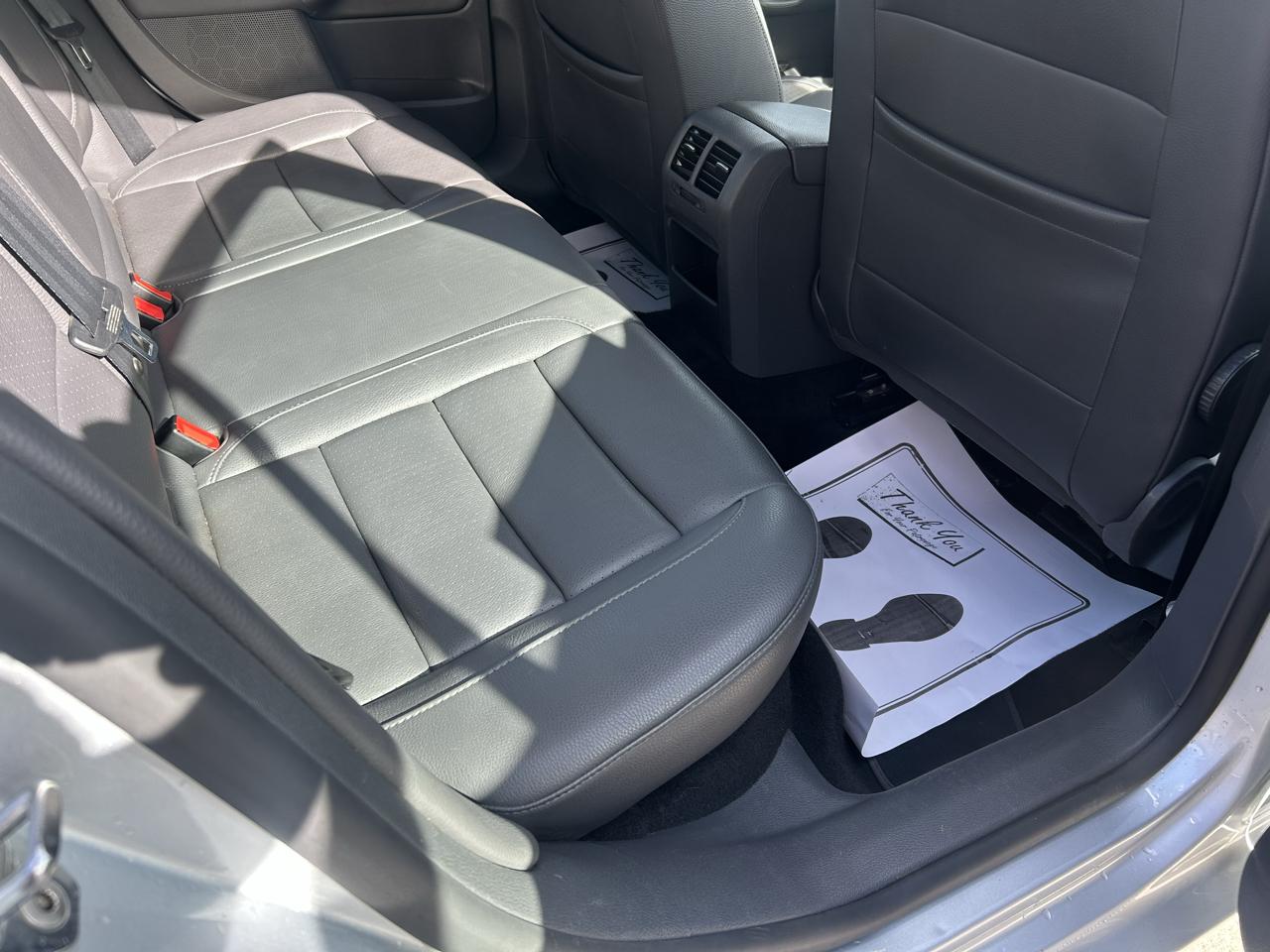 Volkswagen Jetta Sedan 4dr Auto SEL 2009