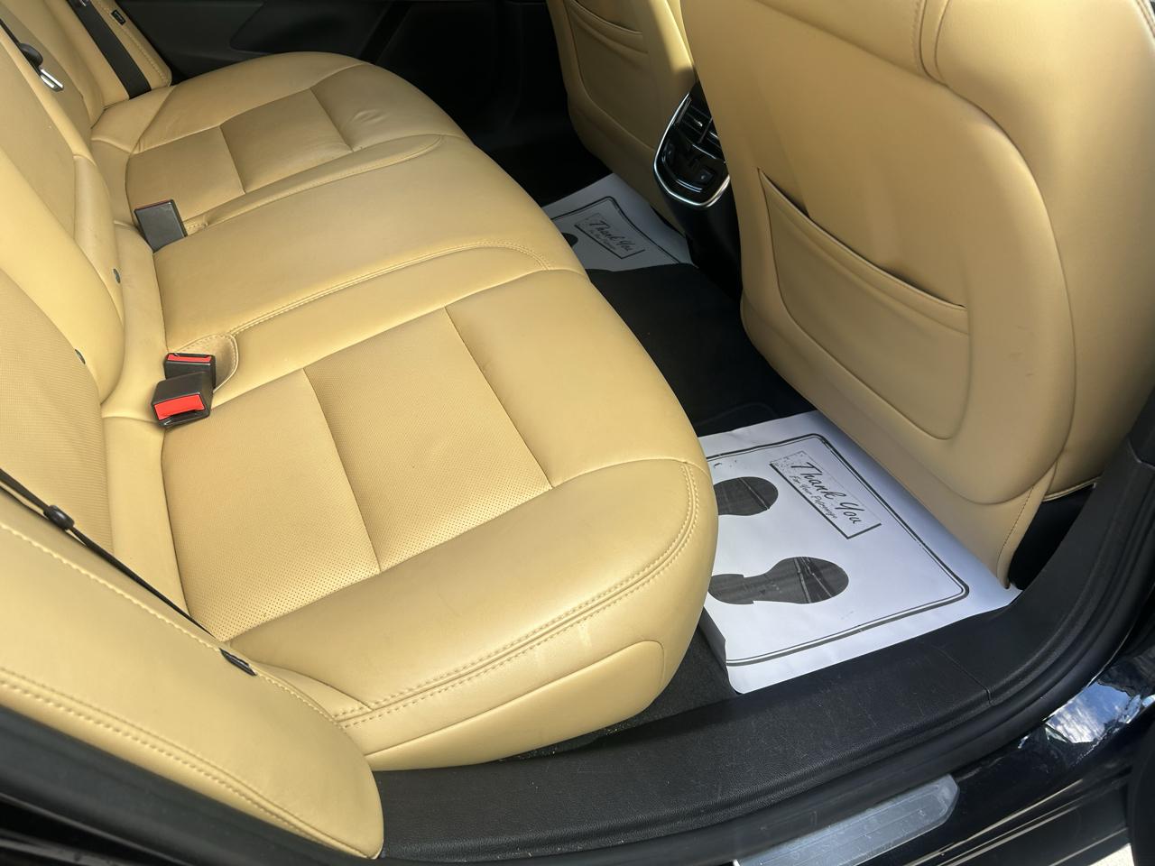 Cadillac XTS 4dr Sdn Luxury AWD 2014
