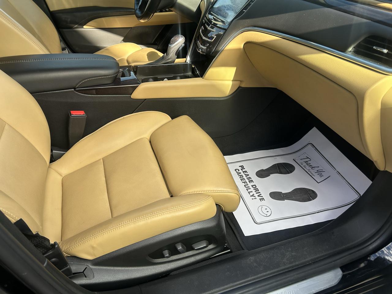 Cadillac XTS 4dr Sdn Luxury AWD 2014