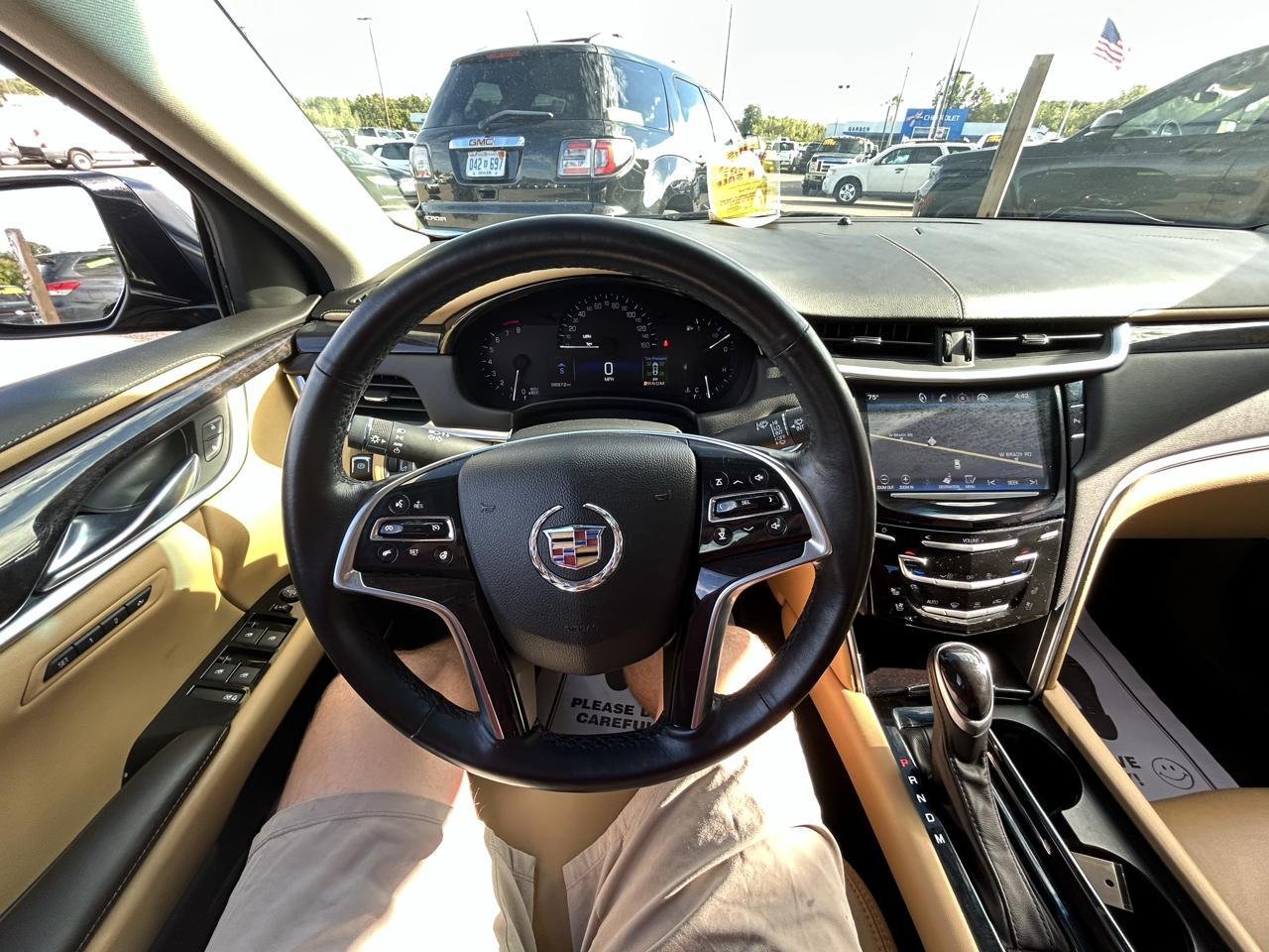 Cadillac XTS 4dr Sdn Luxury AWD 2014