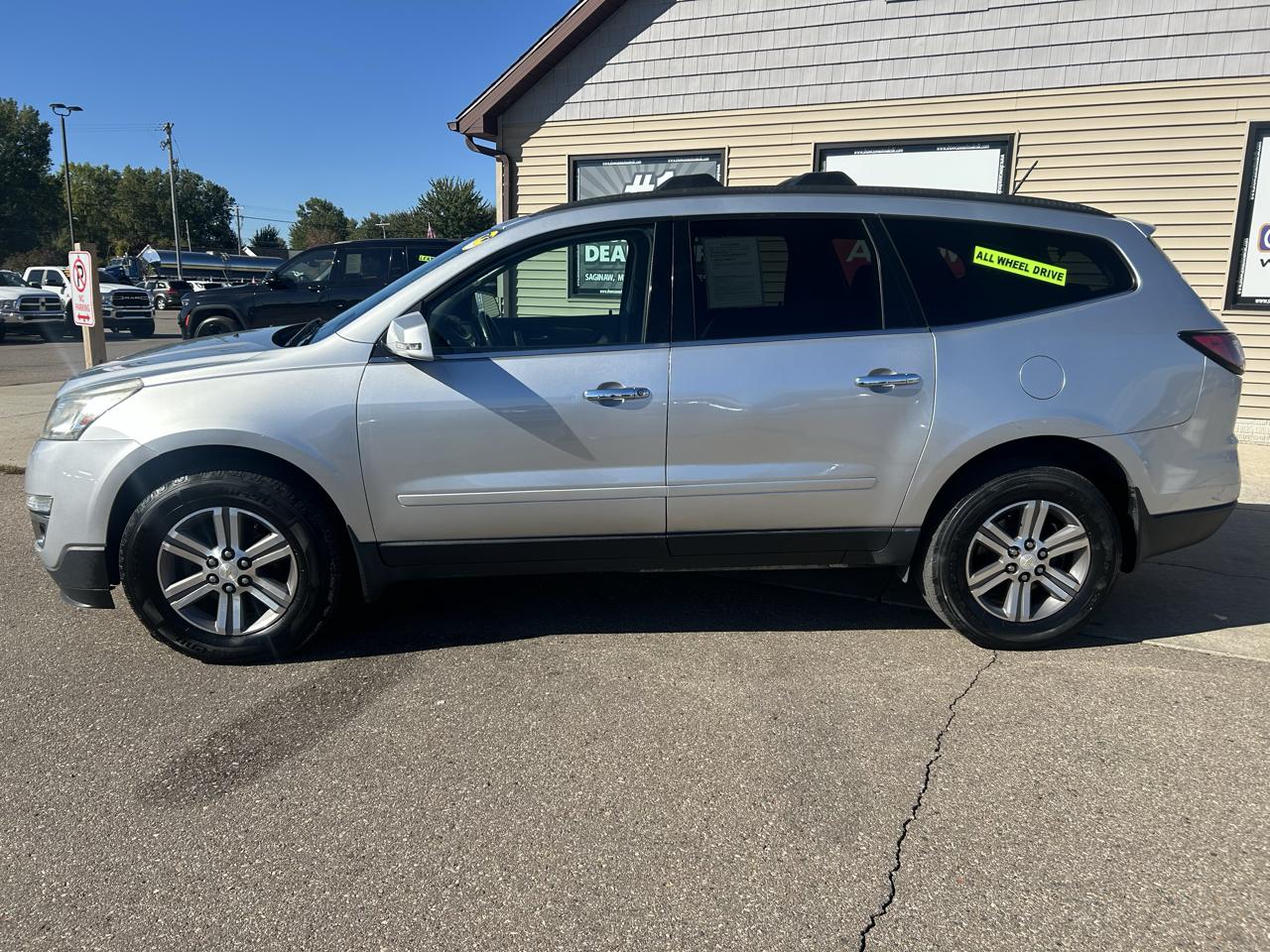 Chevrolet Traverse AWD 4dr LT w/1LT 2015