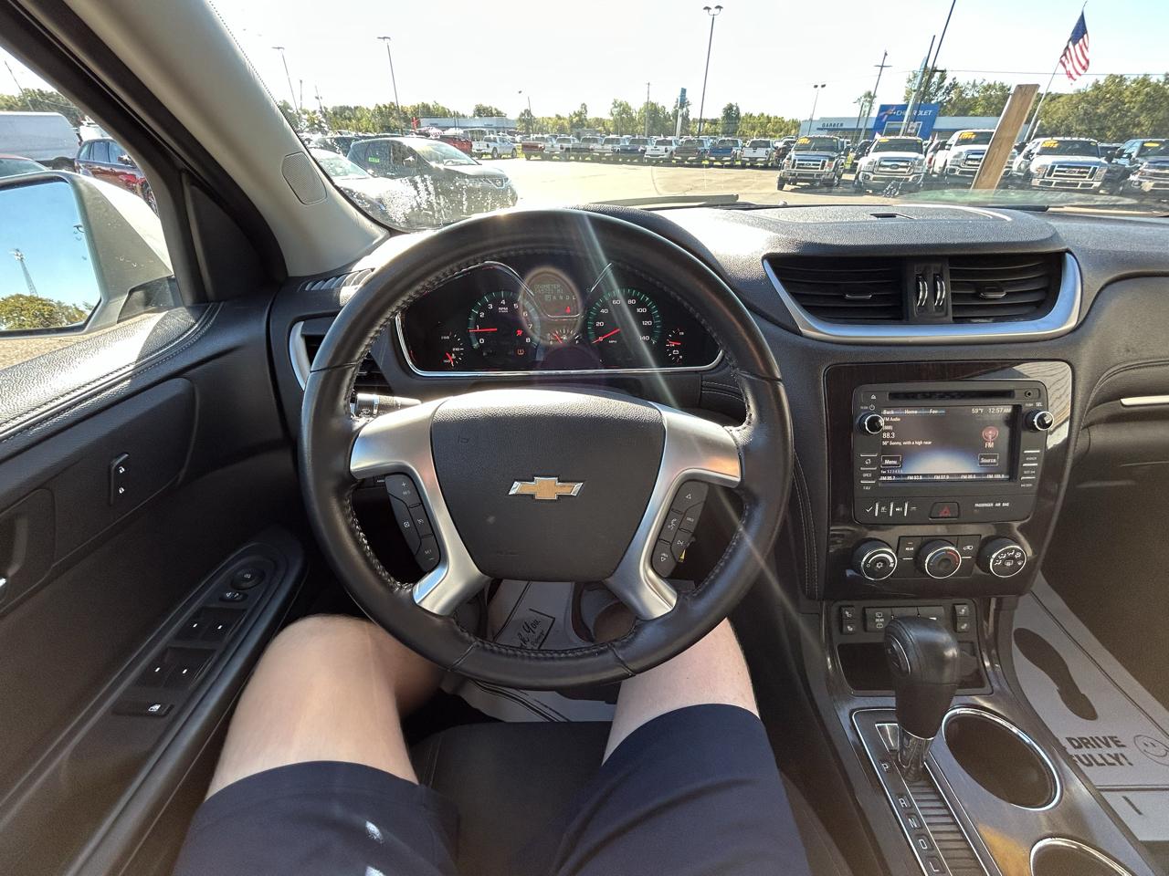 Chevrolet Traverse AWD 4dr LT w/1LT 2015