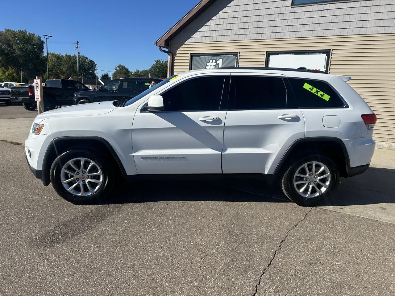 Jeep Grand Cherokee 4WD 4dr Laredo 2015