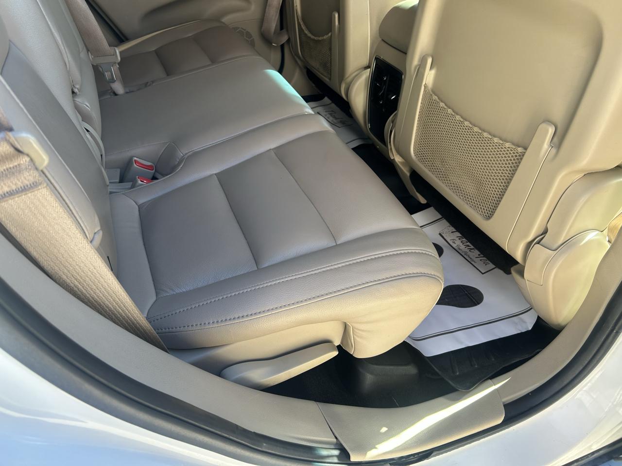 Jeep Grand Cherokee 4WD 4dr Laredo 2015