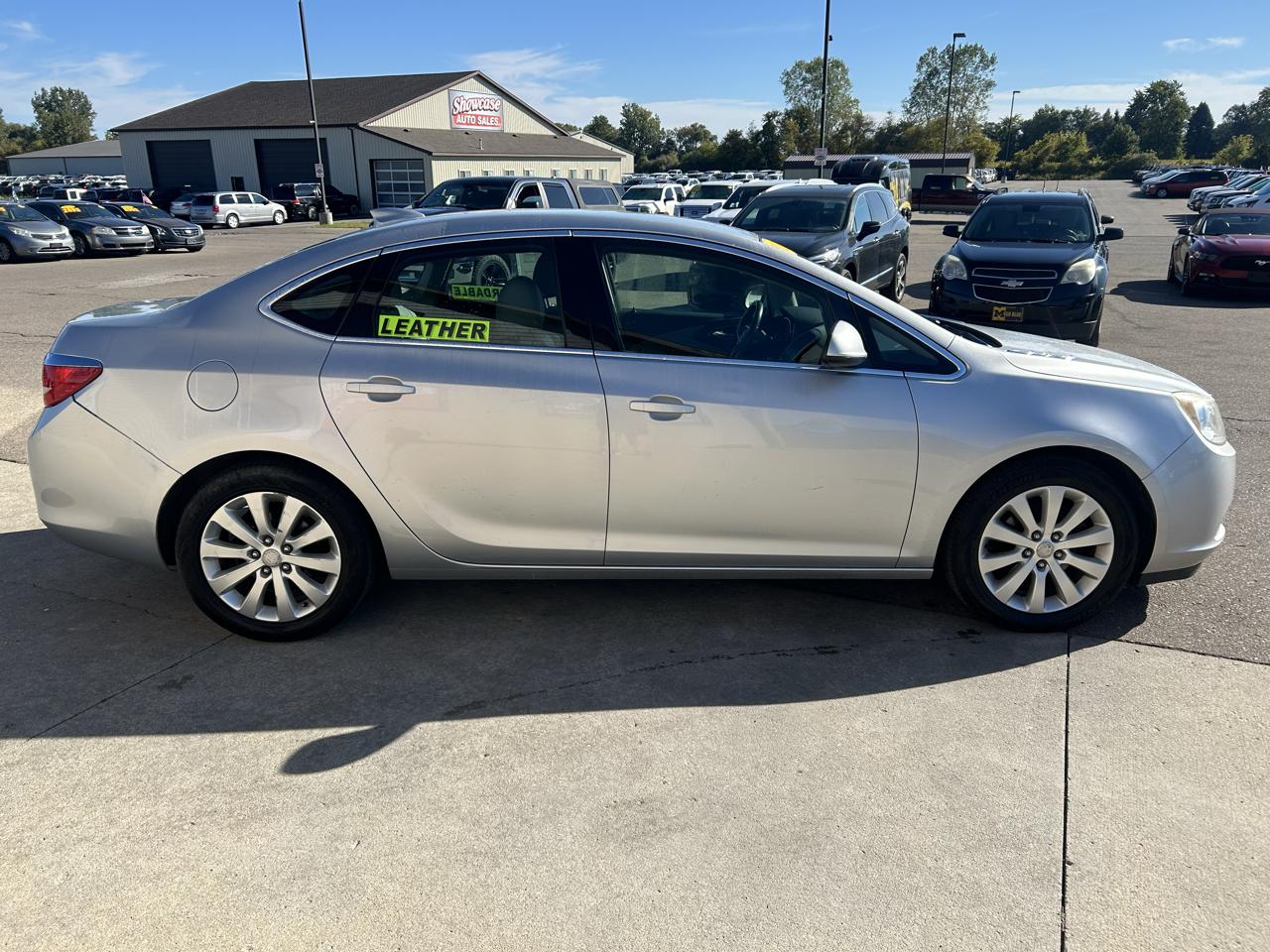Buick Verano 4dr Sdn w/1SD 2015