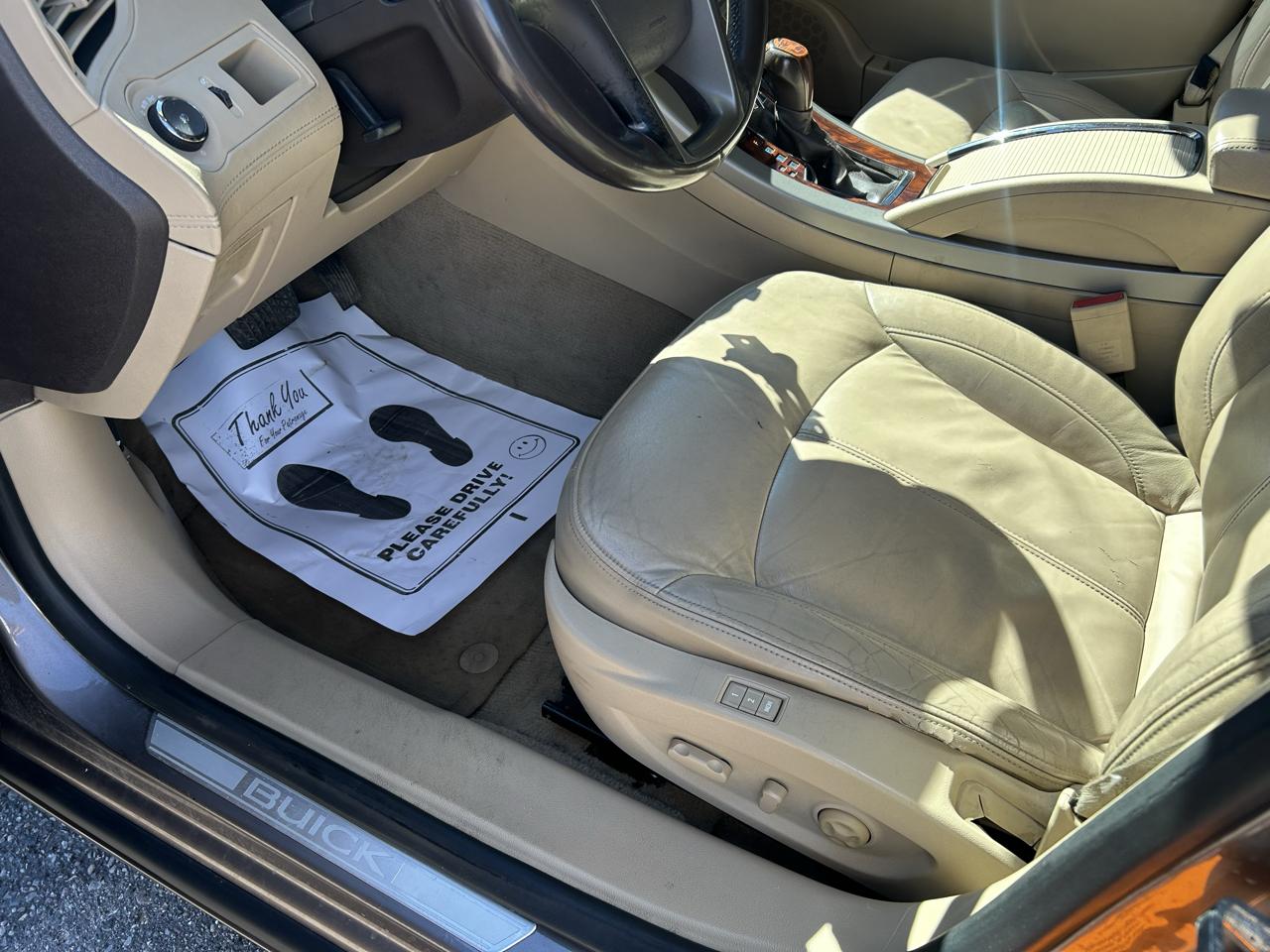 Buick LaCrosse 4dr Sdn Premium 1 FWD 2012