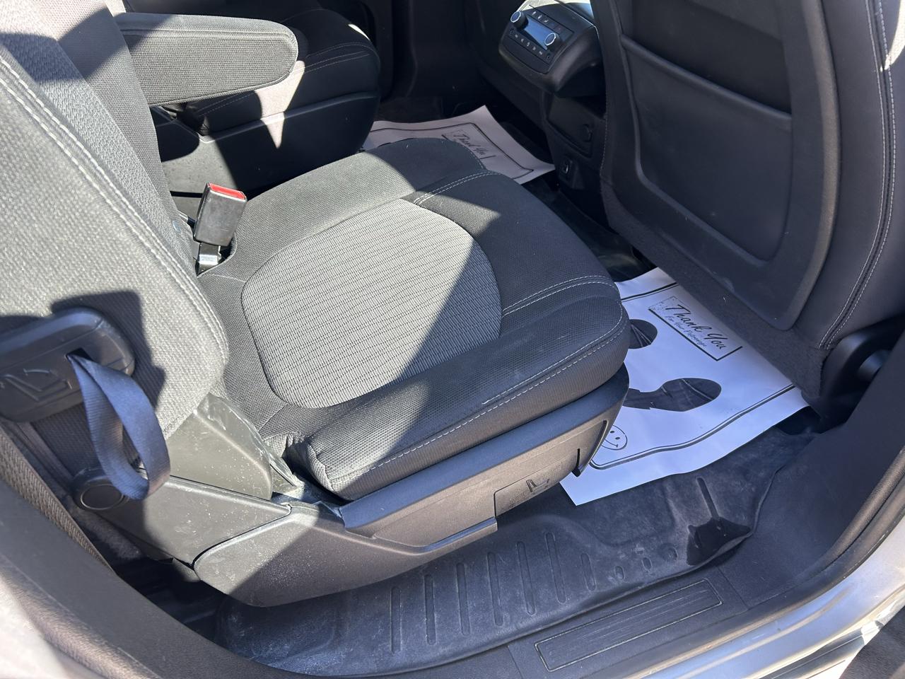 Chevrolet Traverse AWD 4dr LT w/2LT 2017