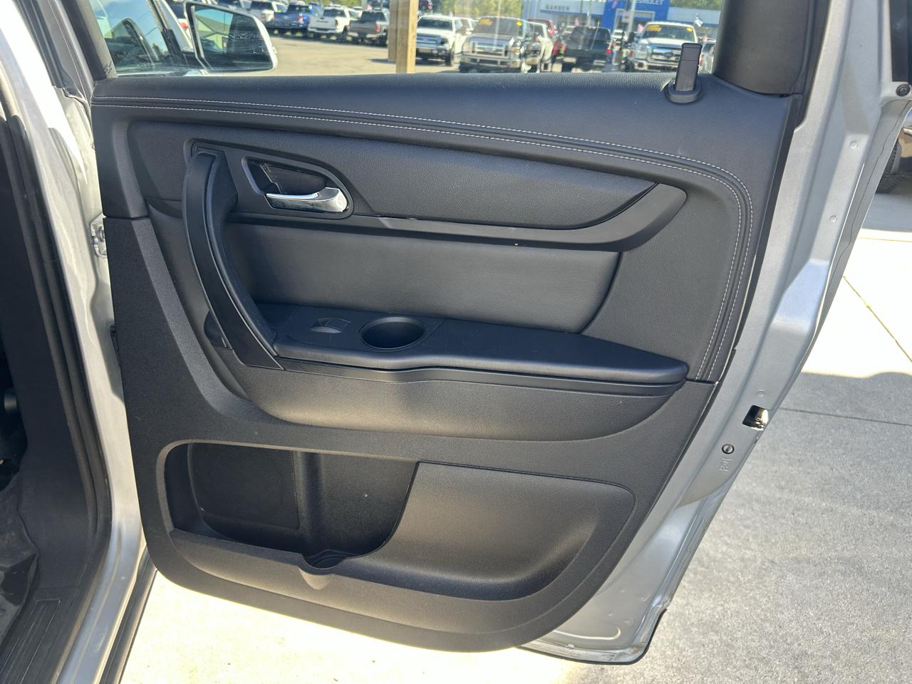 Chevrolet Traverse AWD 4dr LT w/2LT 2017