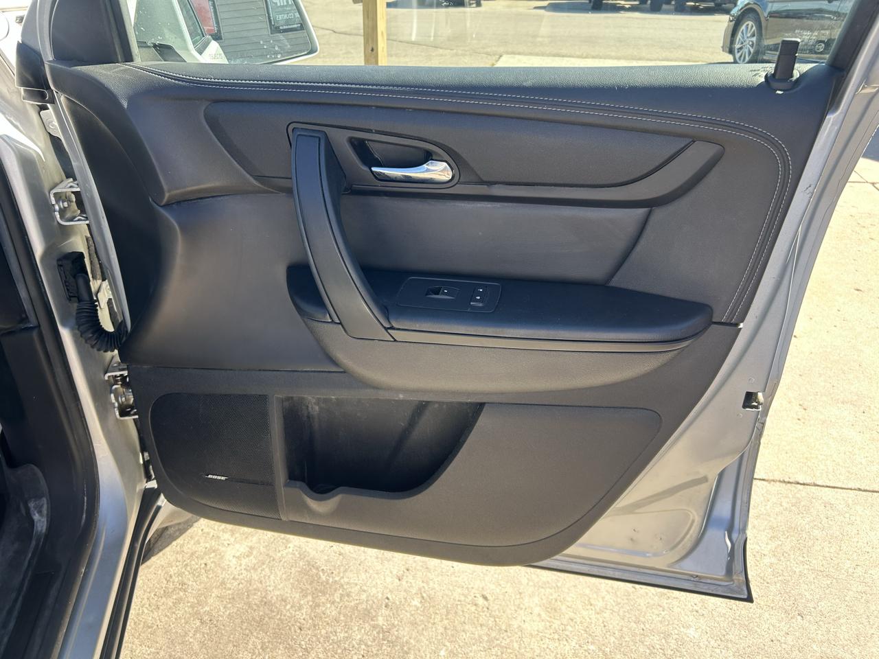 Chevrolet Traverse AWD 4dr LT w/2LT 2017