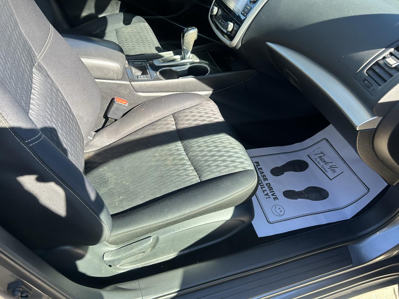 Nissan Altima 2.5 SV Sedan 2018