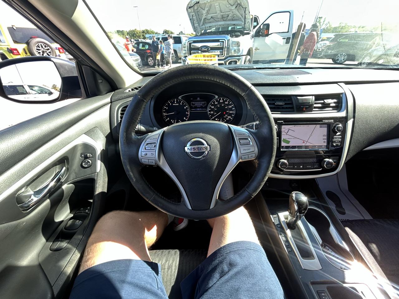 Nissan Altima 2.5 SV Sedan 2018