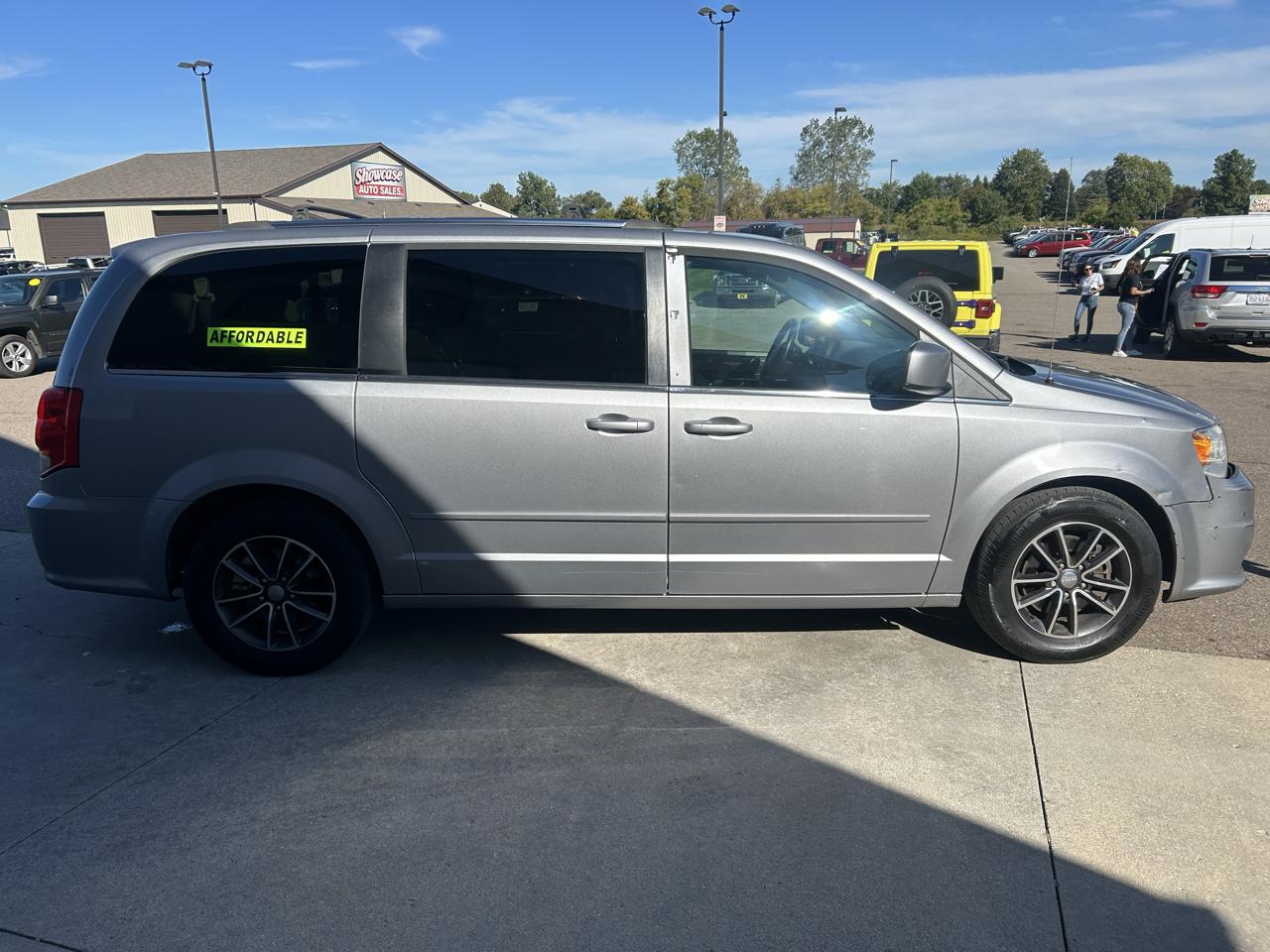 Dodge Grand Caravan 4dr Wgn SXT Plus 2016