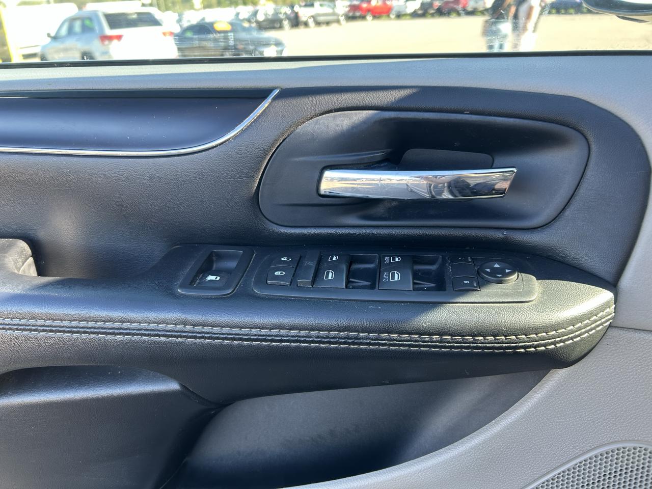 Dodge Grand Caravan 4dr Wgn SXT Plus 2016