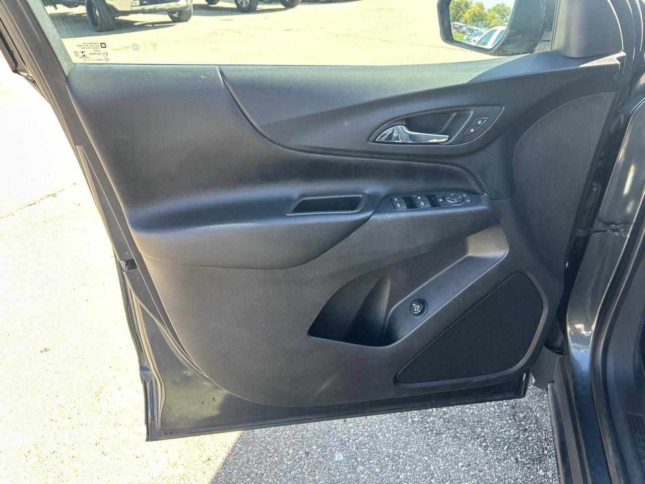 Chevrolet Equinox AWD 4dr LT w/1LT 2018