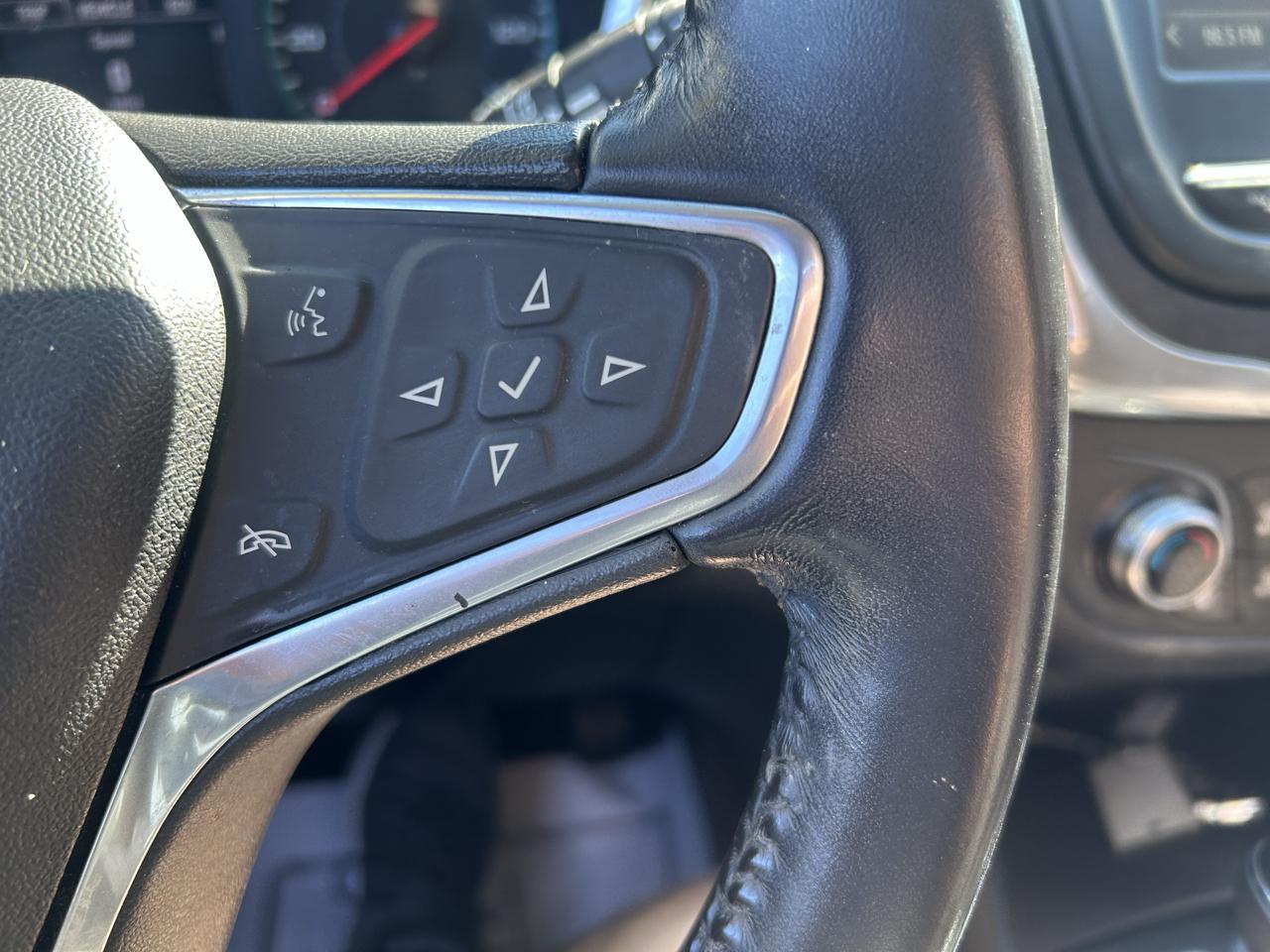 Chevrolet Equinox AWD 4dr LT w/1LT 2018