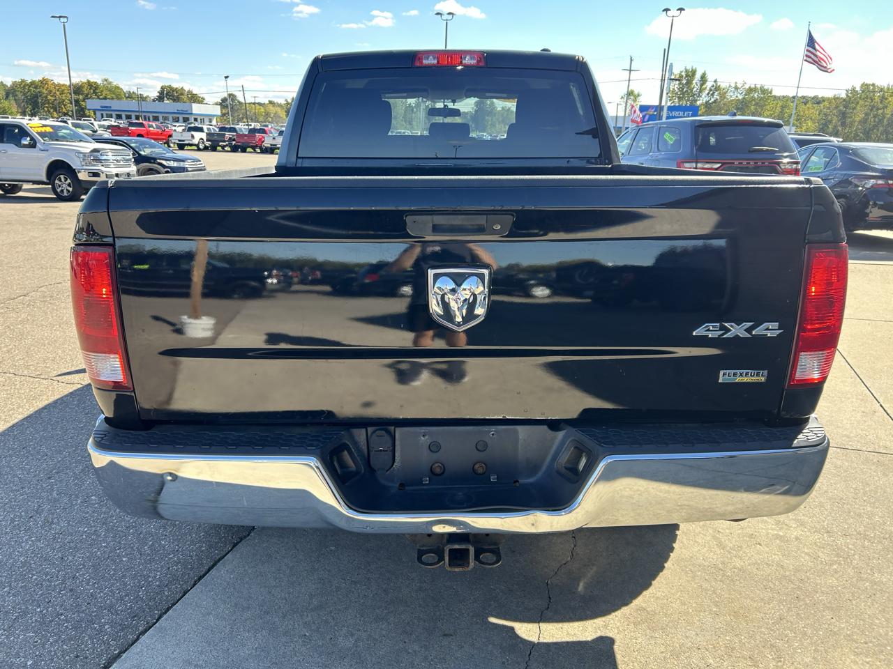 RAM 1500 4WD Quad Cab 140.5" ST 2012